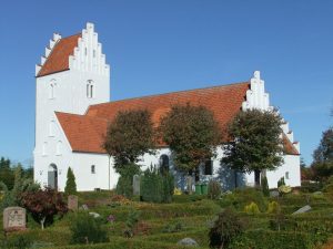 Melchior Jensen opførte Raklev Kirke efter Reformationen. Kirken blev indrettet efter Reformationens nye protestantiske tankegang.